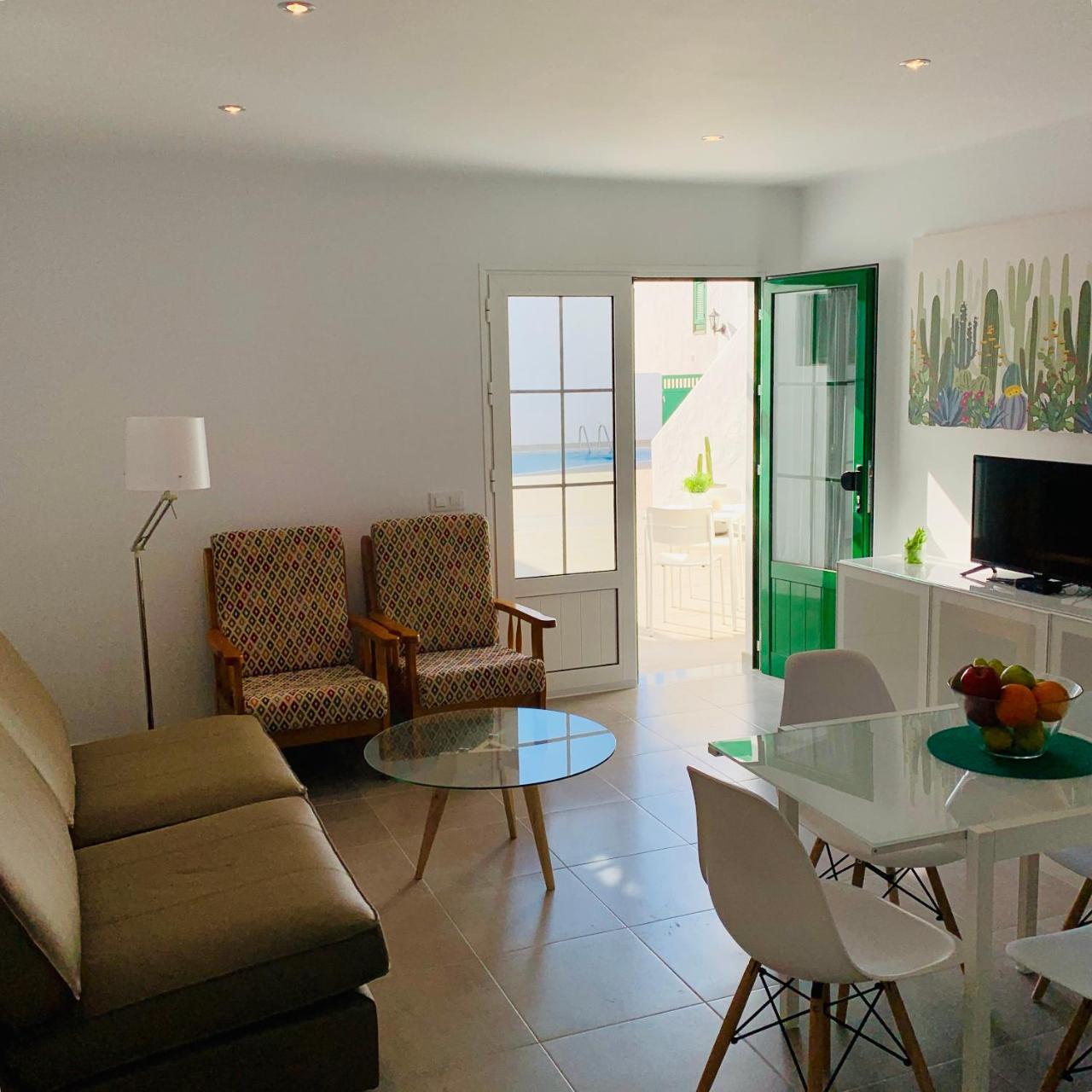 Apartamentos Zalabar Тиас Экстерьер фото