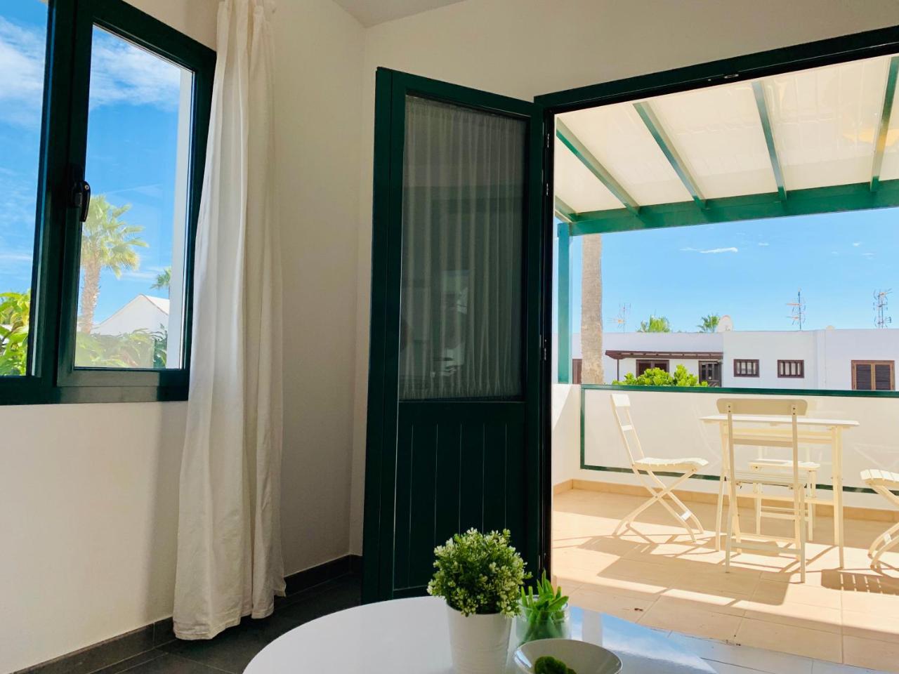 Apartamentos Zalabar Тиас Экстерьер фото